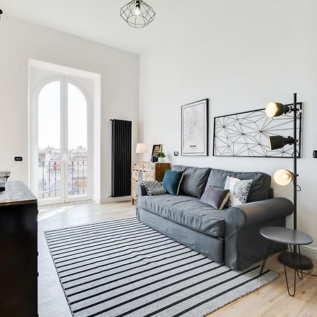 Bmga L Glam Industrial 3-Bed Apartment In Termini Roma Exterior foto