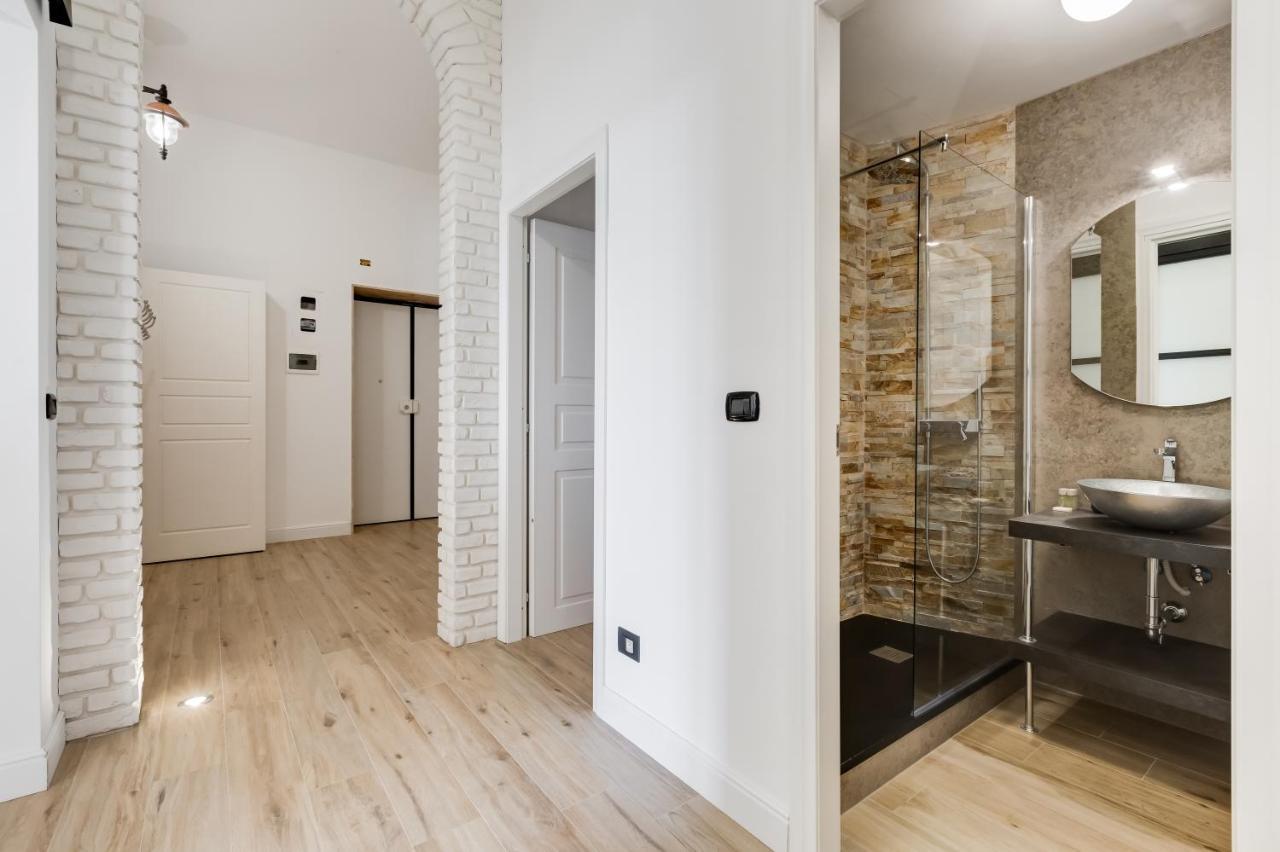 Bmga L Glam Industrial 3-Bed Apartment In Termini Roma Exterior foto