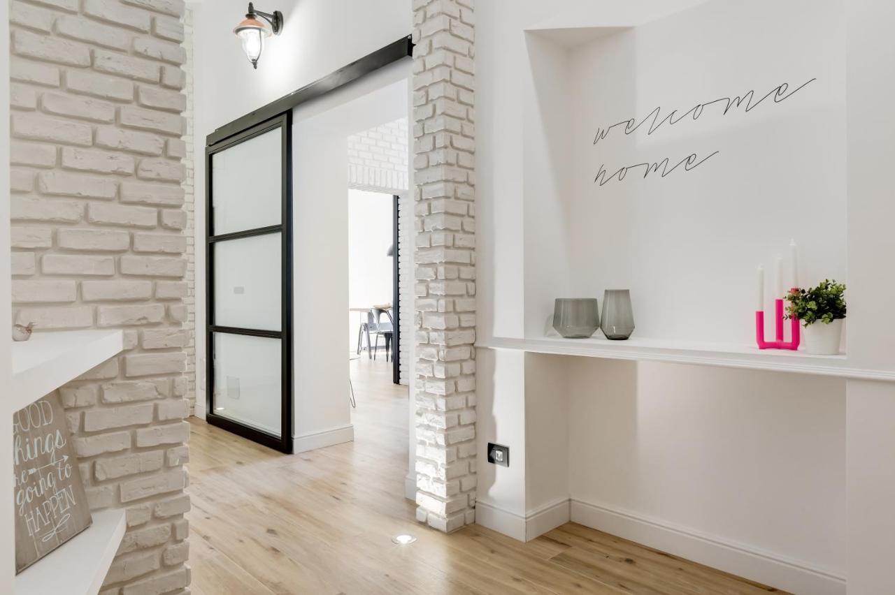 Bmga L Glam Industrial 3-Bed Apartment In Termini Roma Exterior foto